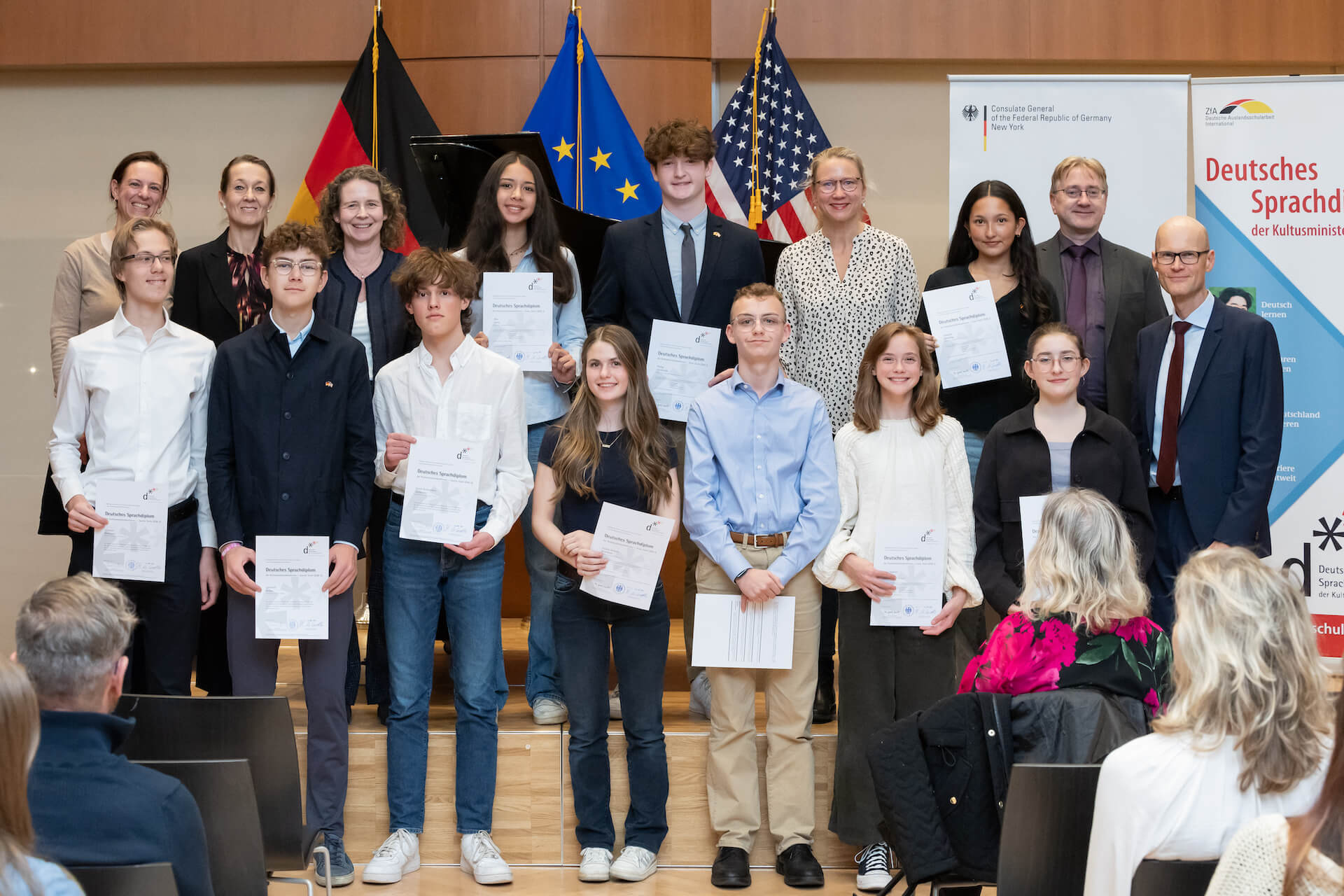 germanconsulate111824sprachschulediplomzeremonie157(1)
